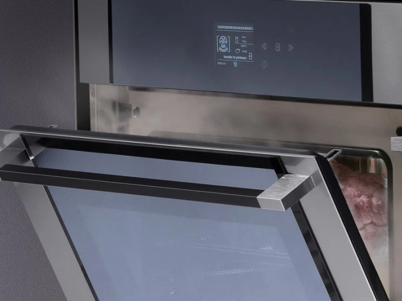 Steam oven, chiller blast and vacuum drawer chiller blast and vacuum drawer